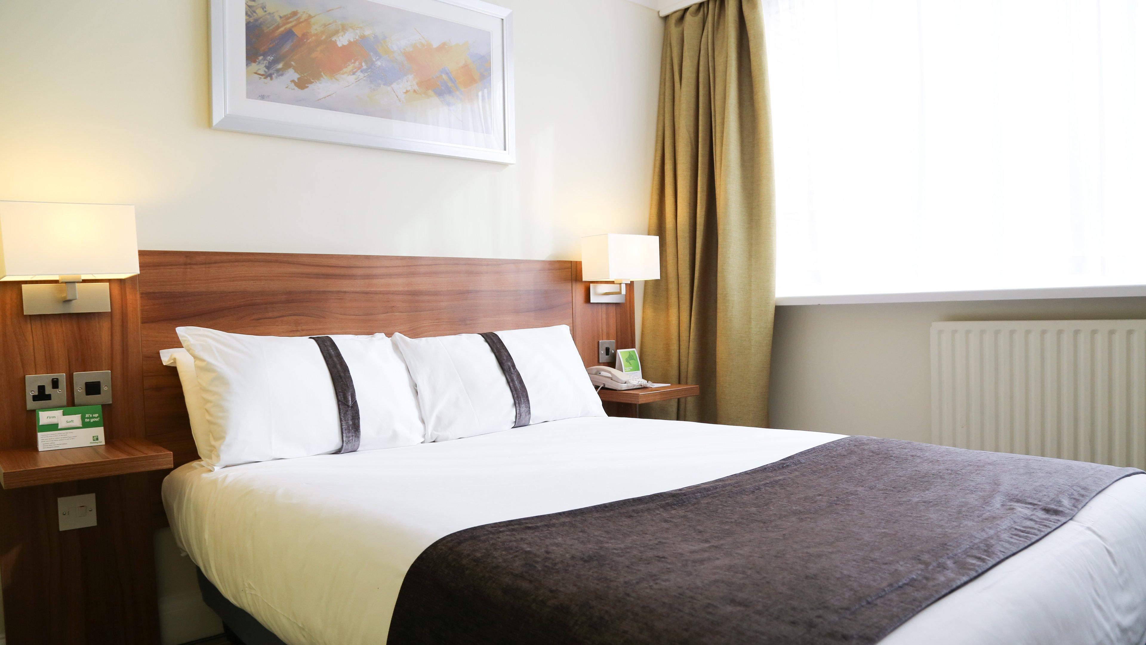 Holiday Inn Runcorn M56 Junction 12 By Ihg Экстерьер фото