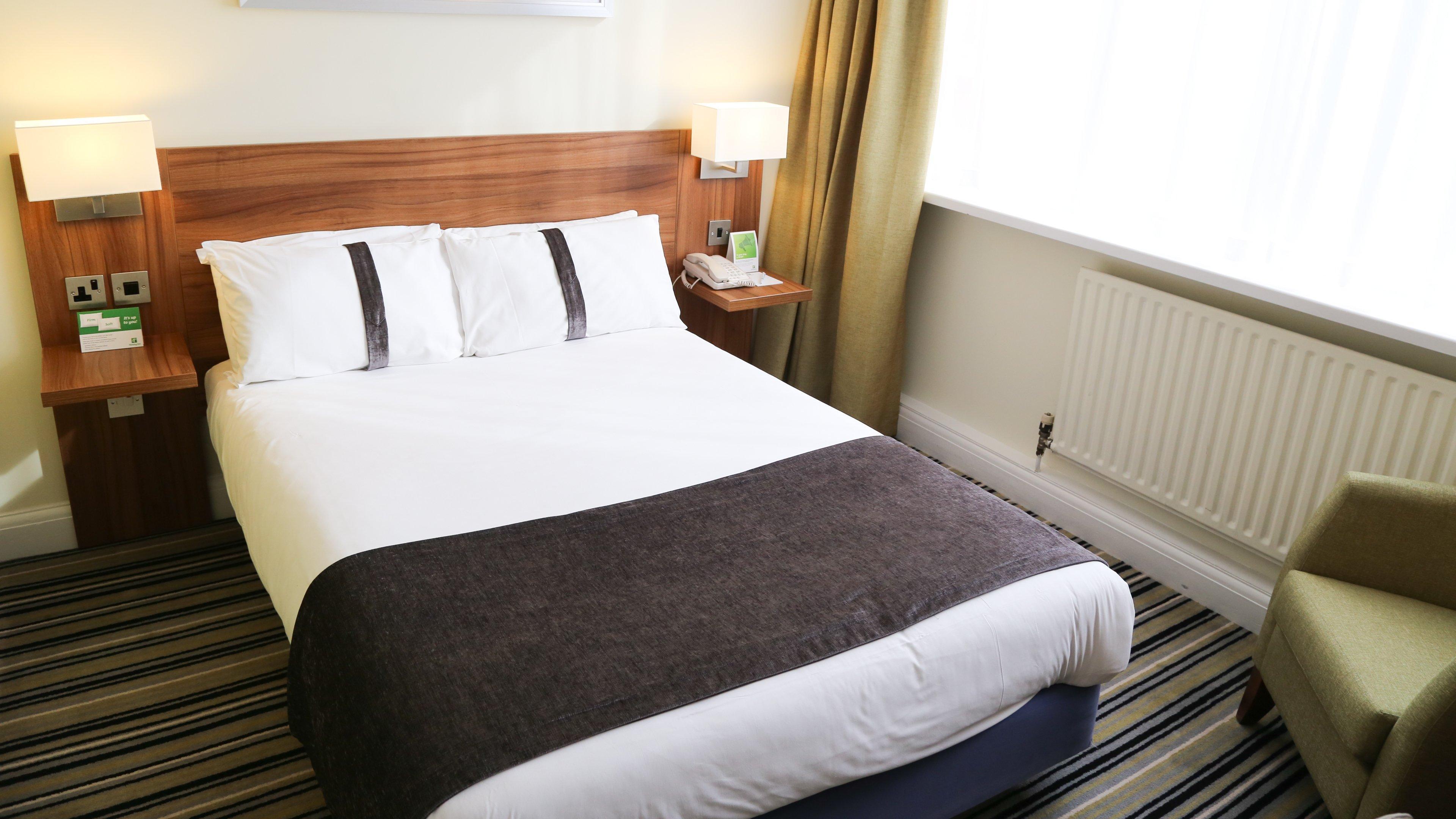 Holiday Inn Runcorn M56 Junction 12 By Ihg Экстерьер фото