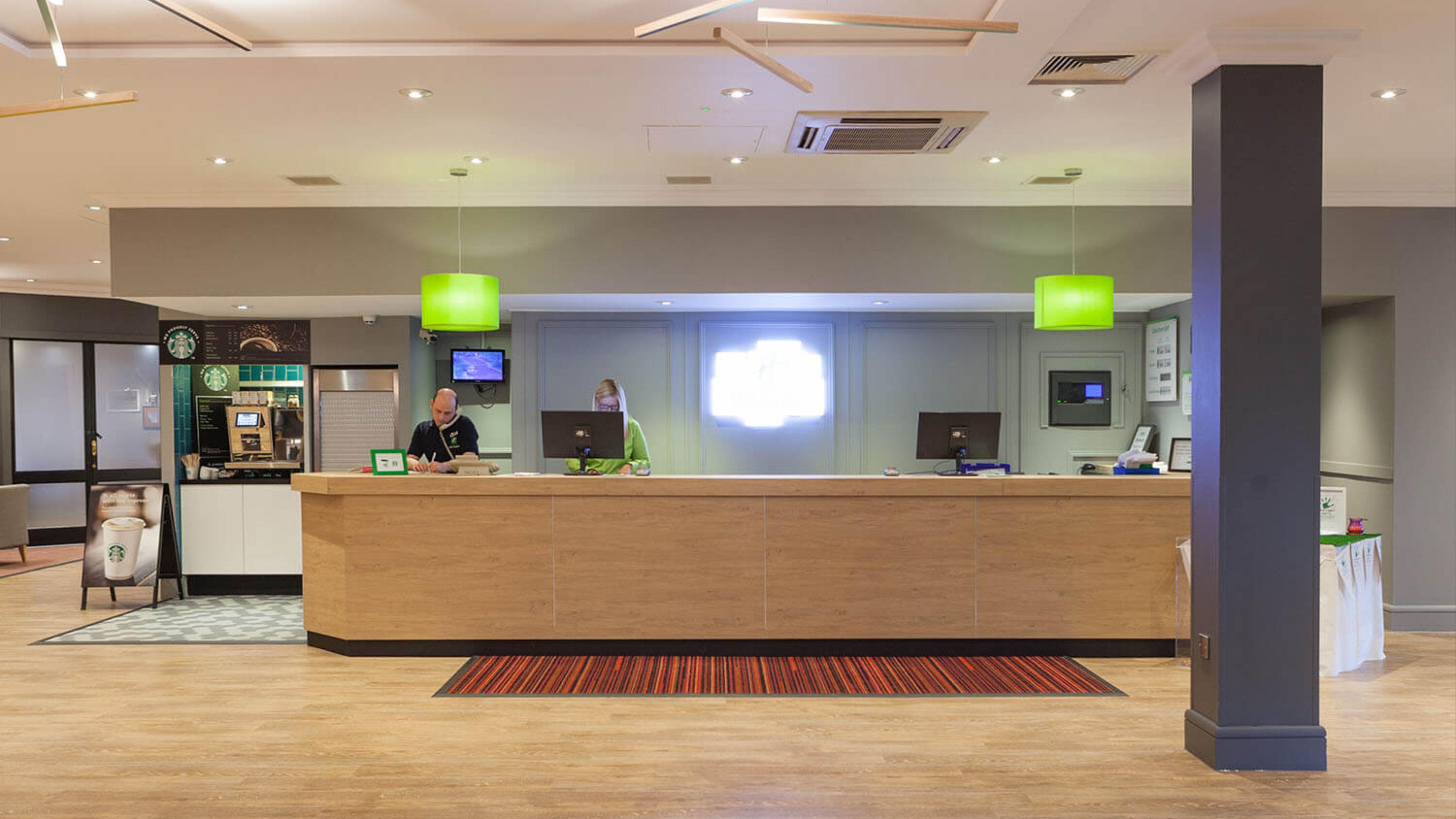 Holiday Inn Runcorn M56 Junction 12 By Ihg Экстерьер фото